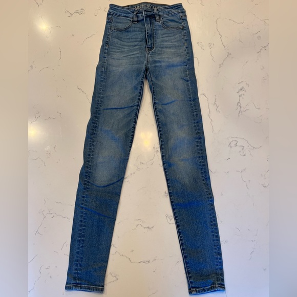 American Eagle High-Rise Skinny Jeans - Picture 2 of 4